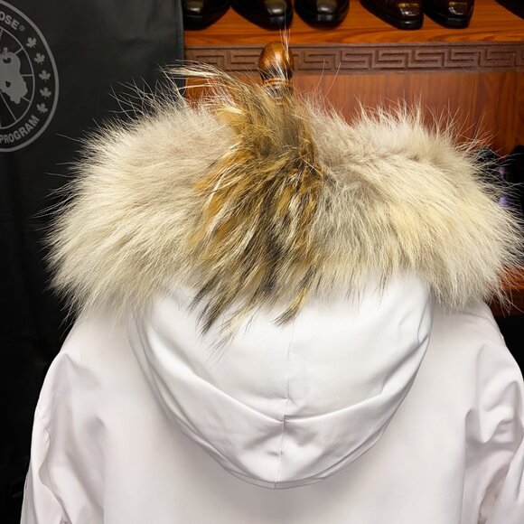 Canada Goose Expedition white Unisex Hooded Parka - Picture 5 of 7